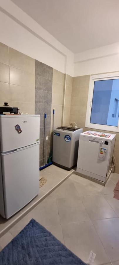 Excellent Rapport Qualite Prix Pour Cet Appartement 3 Etoiles 2P Tout Confort Clim Reversible Residence Golf Mesnana Tanger Экстерьер фото